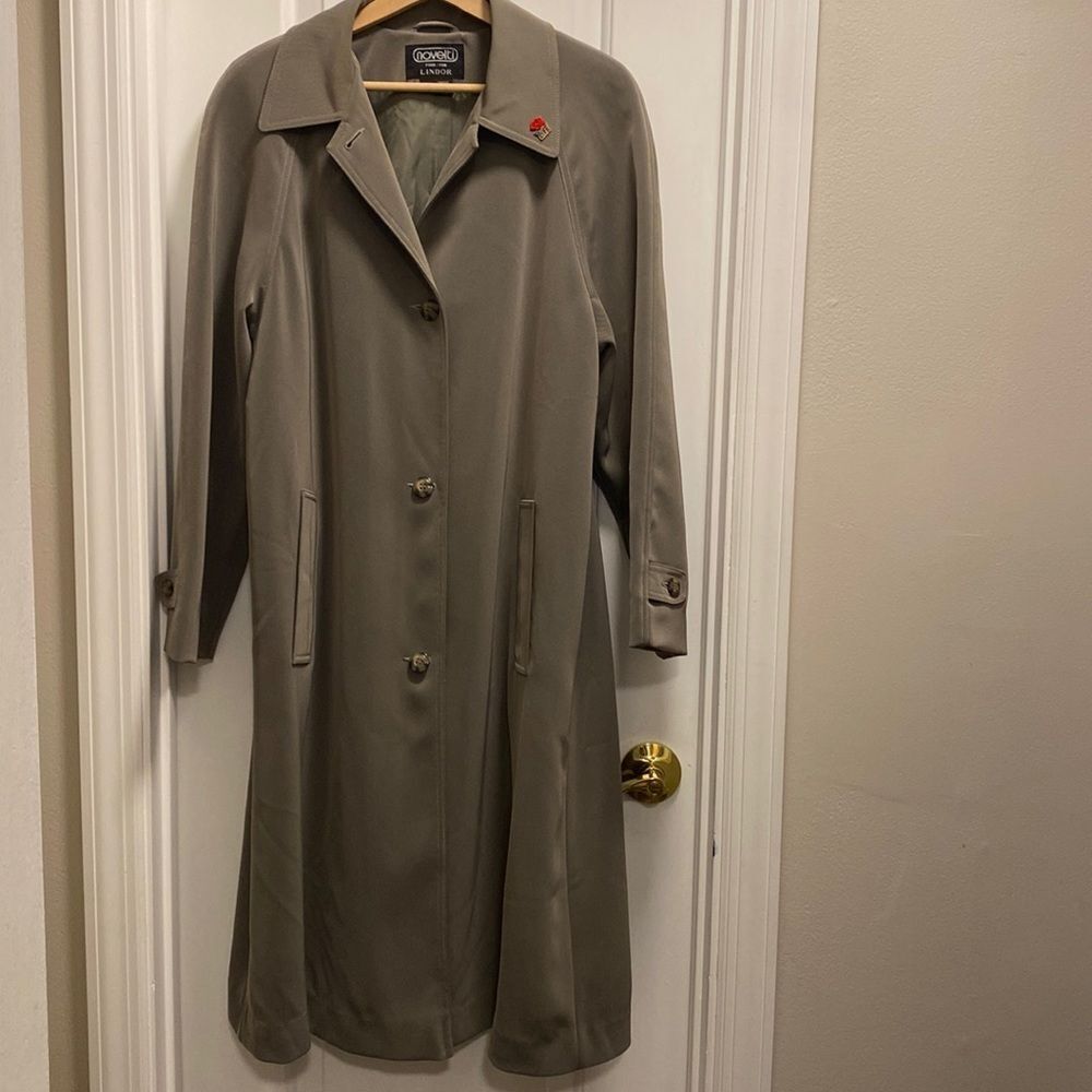 Novelti Linder Coat All Weather Womens size 7